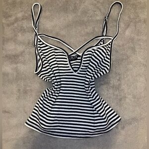 Black and white crop top